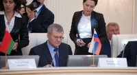 Чайка предложил поднять зарплату прокурорам