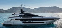 Вторая великолепная Riva 130' Bellissima готовится к спуску на воду